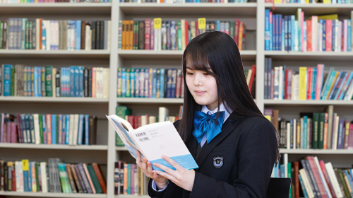 友達と一緒に放課後勉強会！