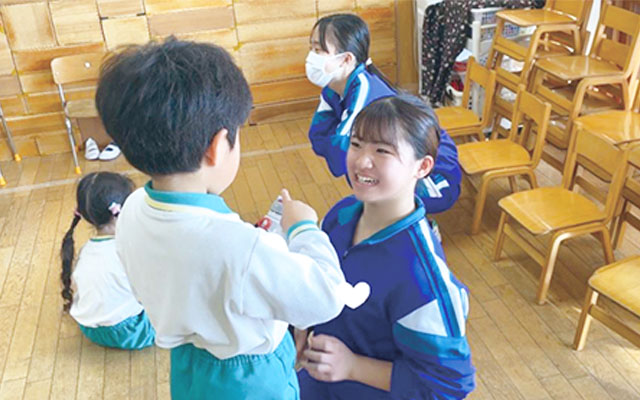 こども園実習のある高校